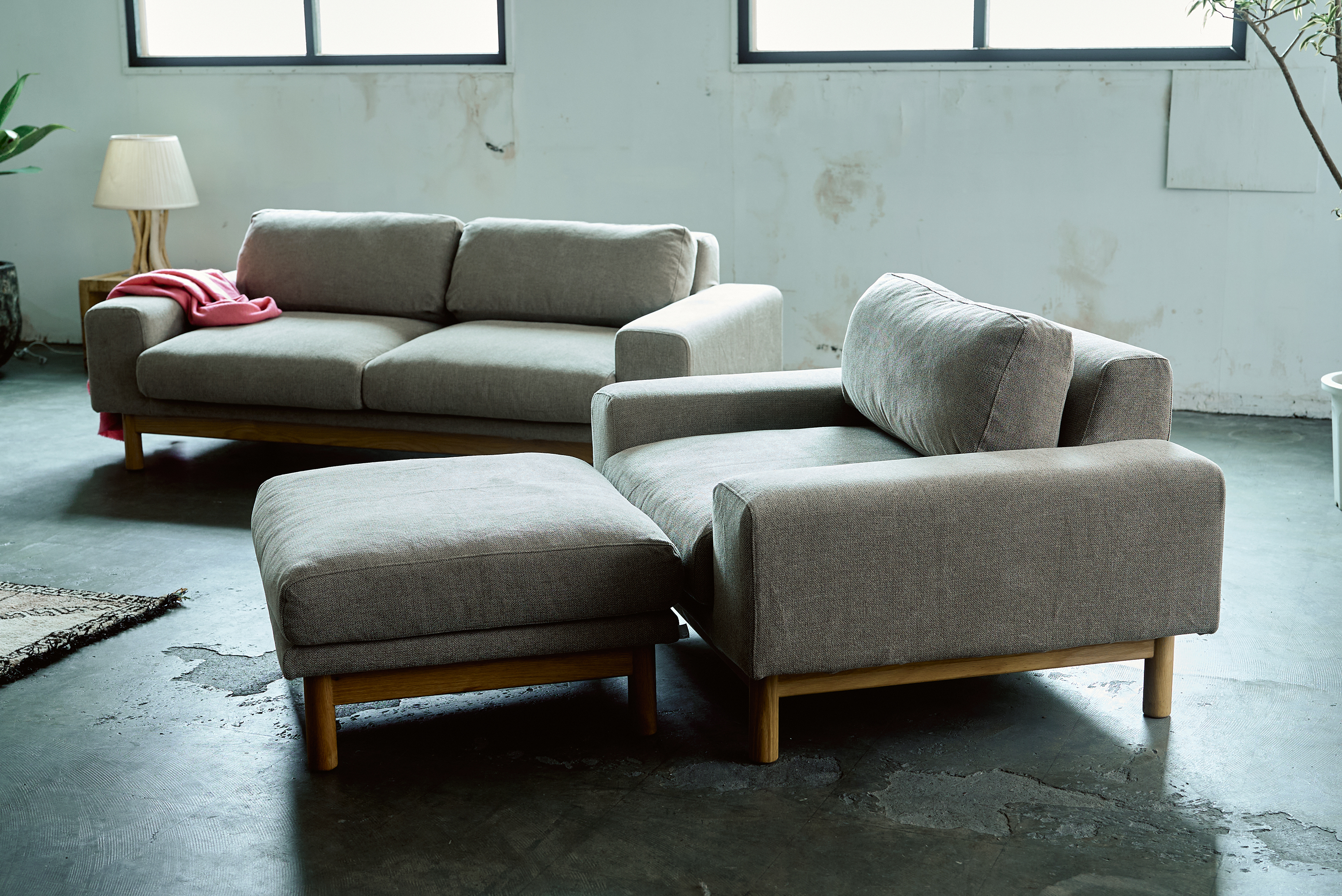 bulge sofa ottoman ベージュ