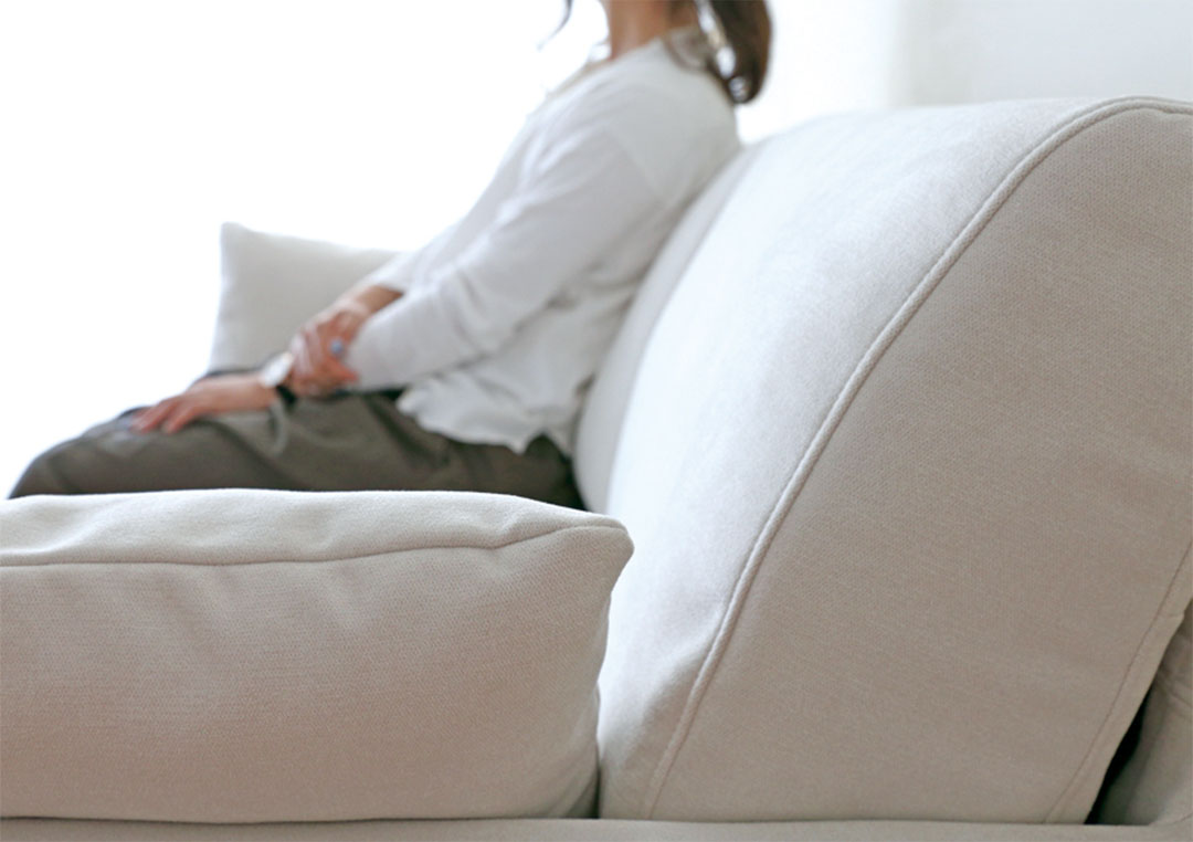 レオソファ 2.5人掛け(脚カラー:ウォルナット) ダークグレー