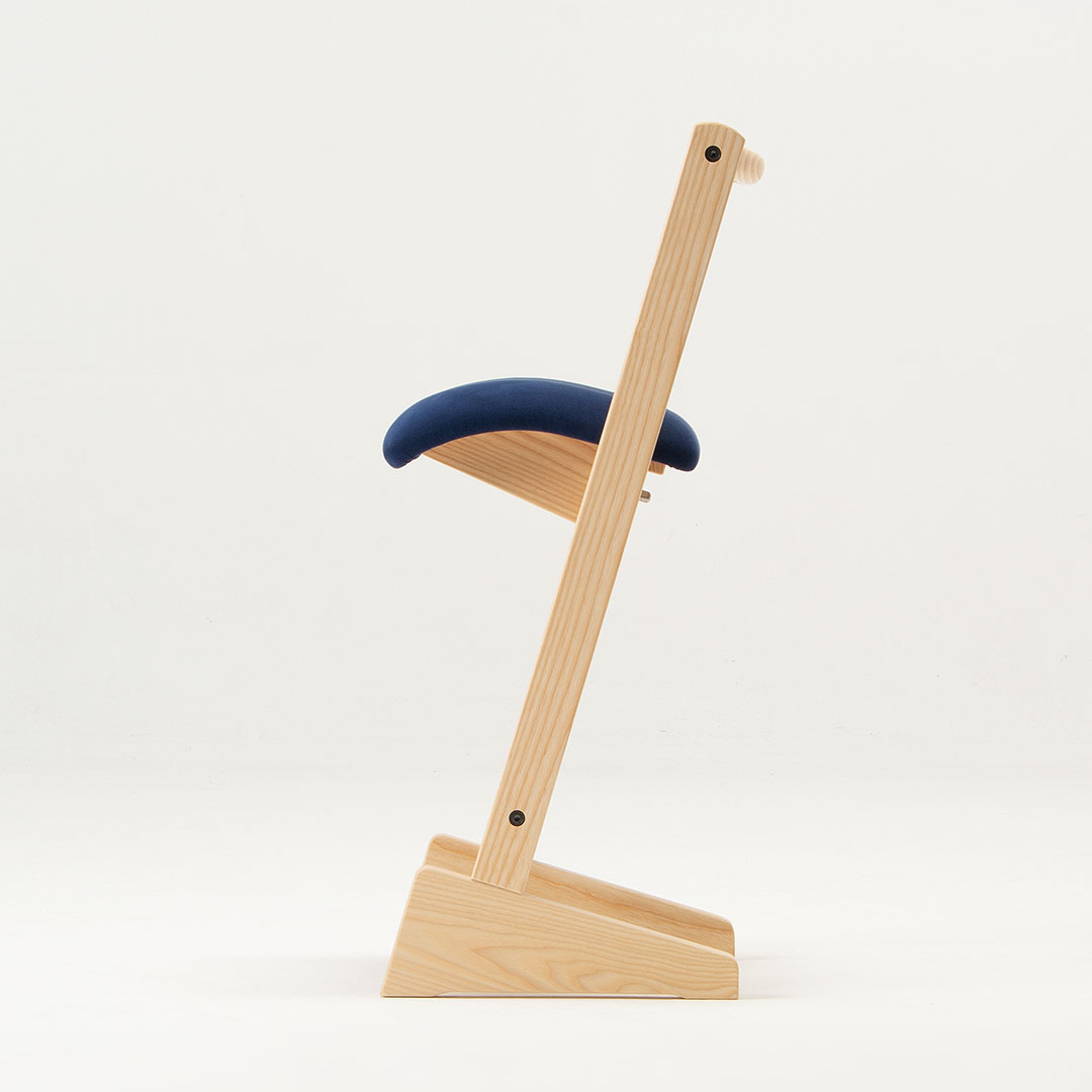 PARROT CHAIR(脚カラー:オーク) ウルトラスエードNV