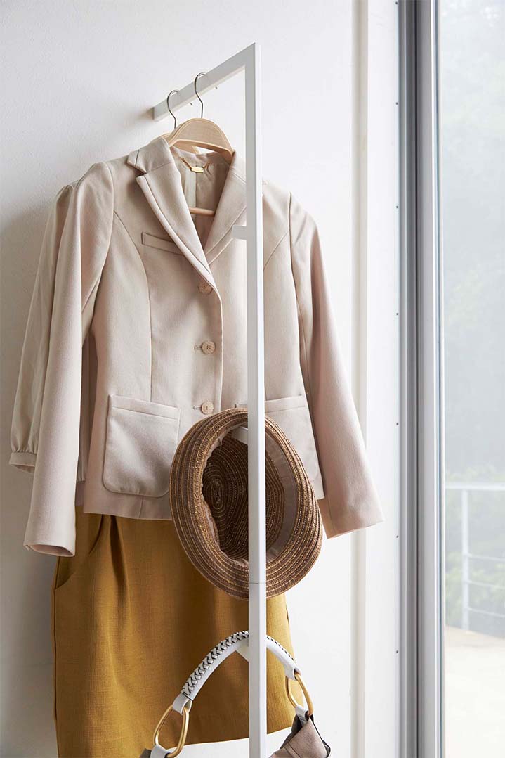 スリムコートハンガー ライン ホワイト