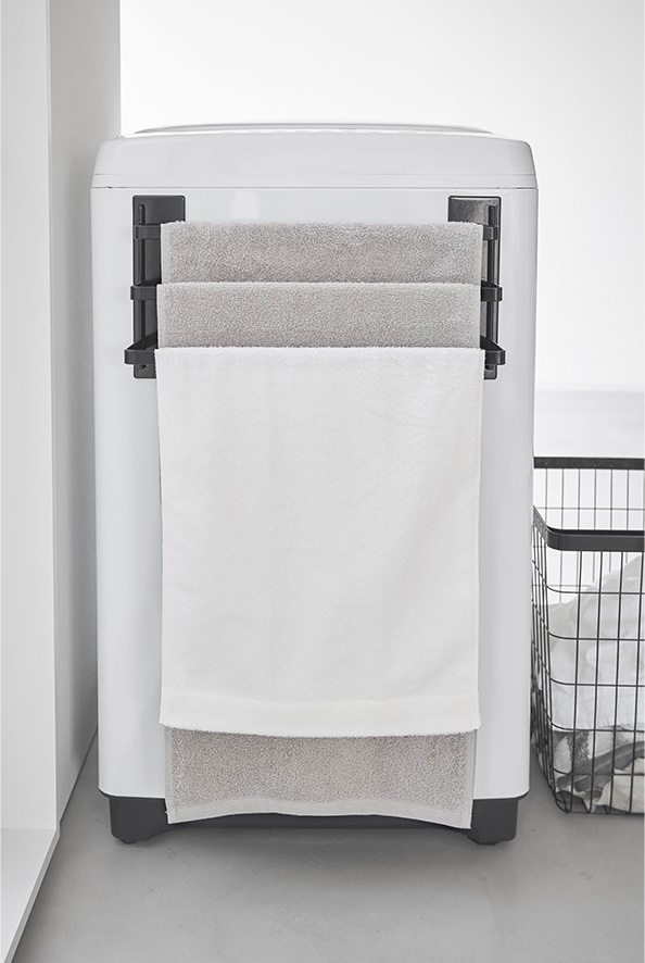 洗濯機前マグネットタオルハンガー タワー 3連 ホワイト