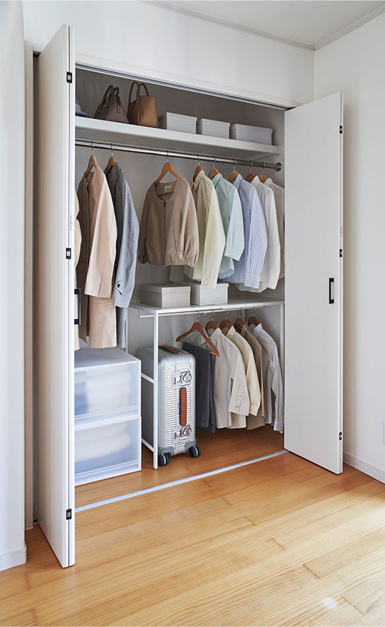 伸縮キャリーケース上ラック タワー ブラック