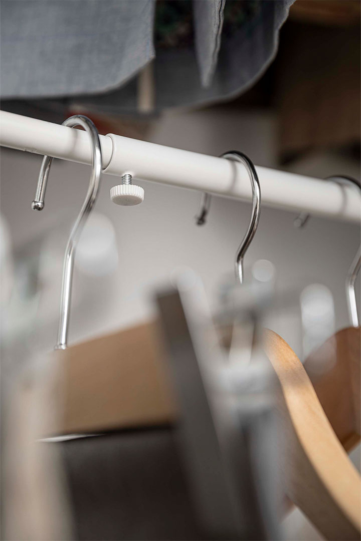 伸縮収納力アップ２段ハンガー スマート ブラック