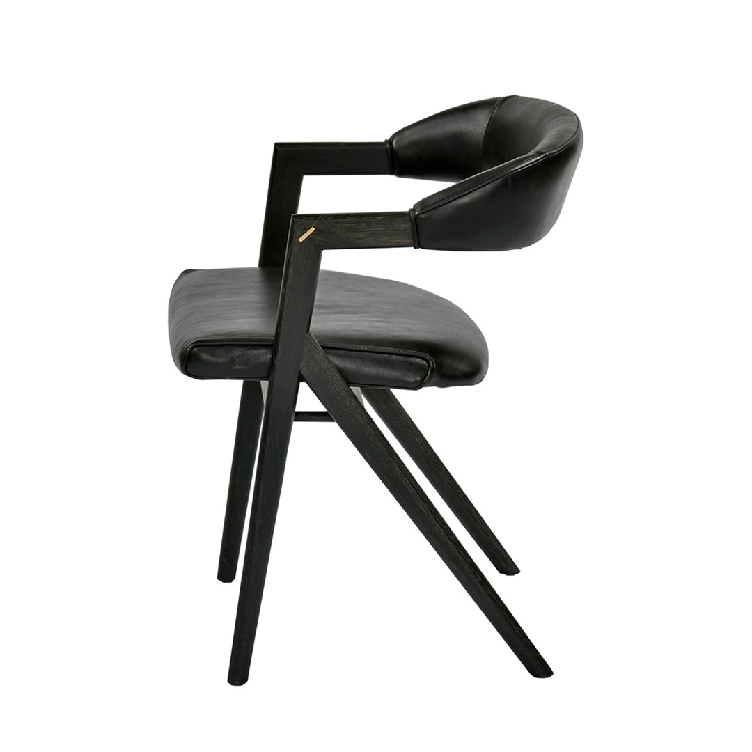 LANNA CHAIR (脚カラー:エボナイズドオーク) エボナイズドオーク / グレーファブリック