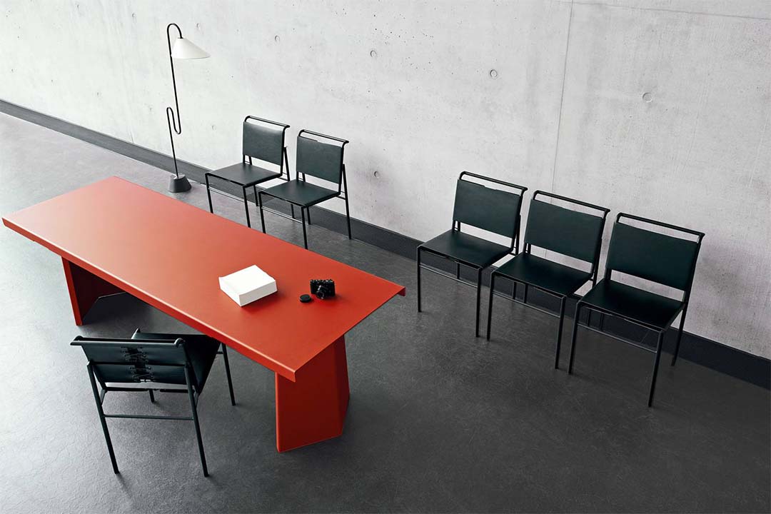 ROQUEBRUNE（脚カラー：ブラック) コニャック