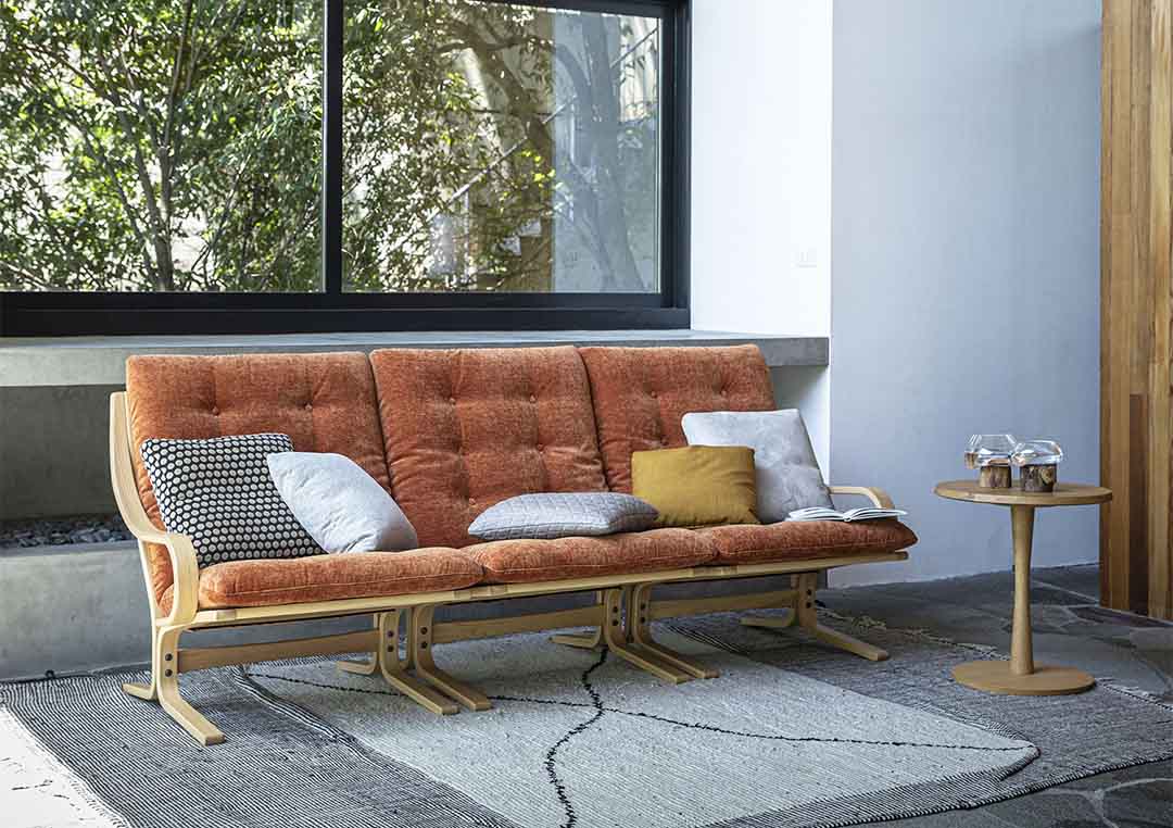 Agio 右肘1Pソファ(脚カラー:ウォールナット) CPLG