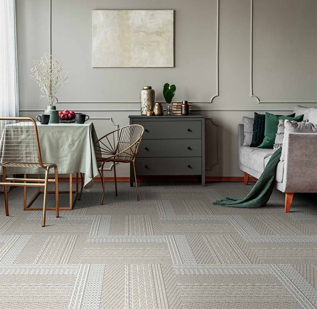 カラー：ライトグレー（LGR）