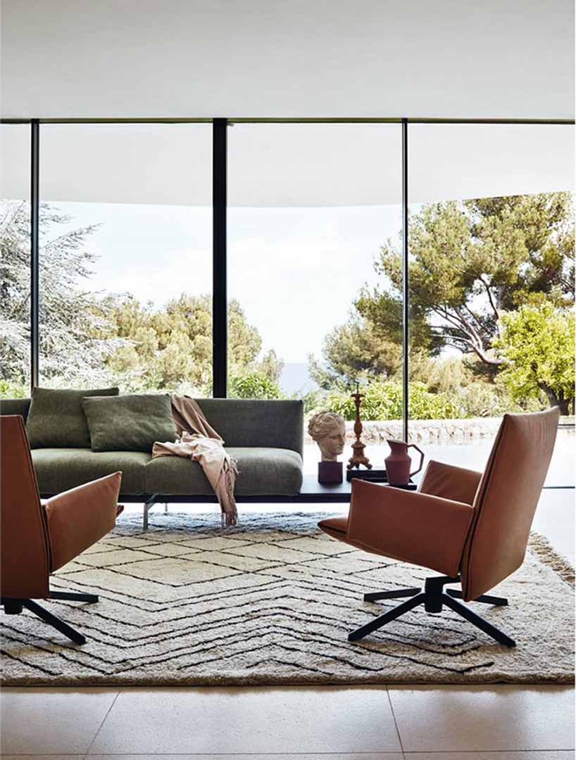 PILOT CHAIR ローバック（脚カラー：ブライト） ヴァロ_785