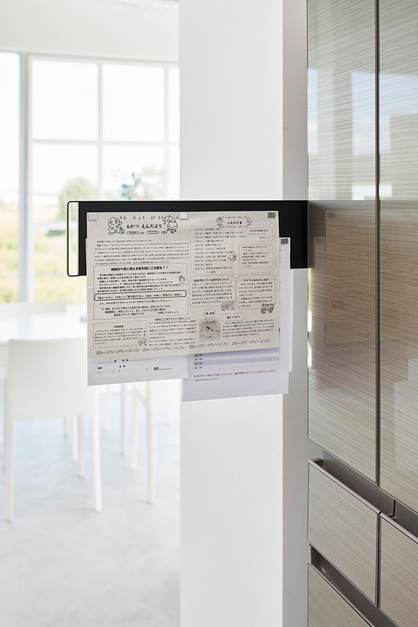 マグネット冷蔵庫横隠せるスライドスチールパネル タワー ブラック