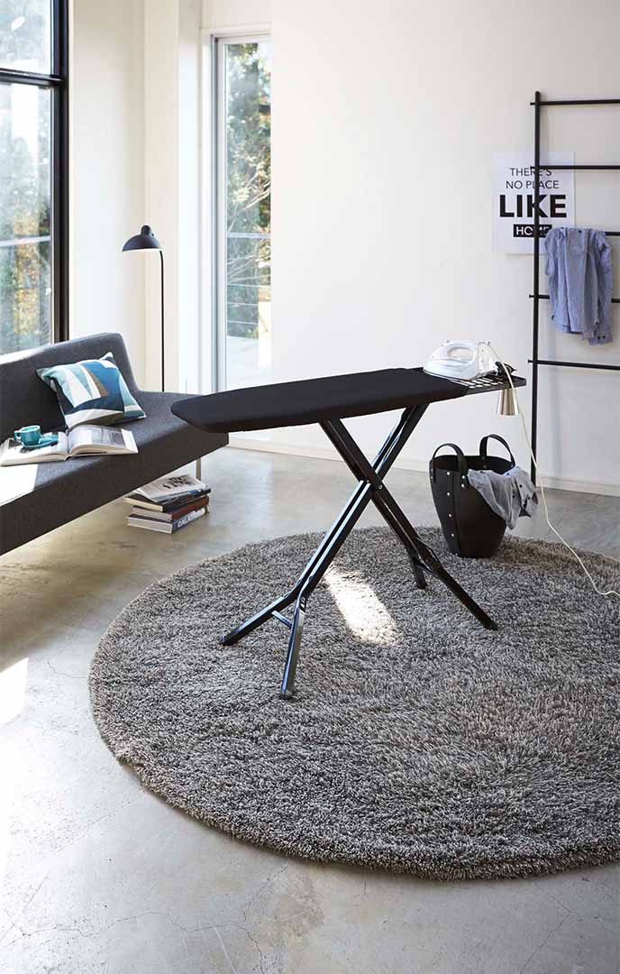 スタンド式アイロン台 タワー ホワイト