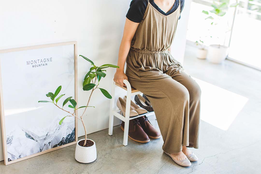 立ちやすいベンチシューズラック タワー ホワイト