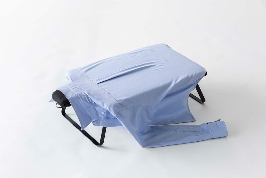 人体型スチールメッシュアイロン台 タワー ホワイト