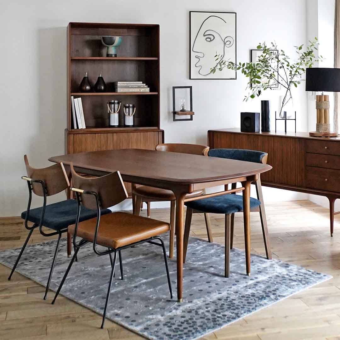 JULIE DINING TABLE 1600