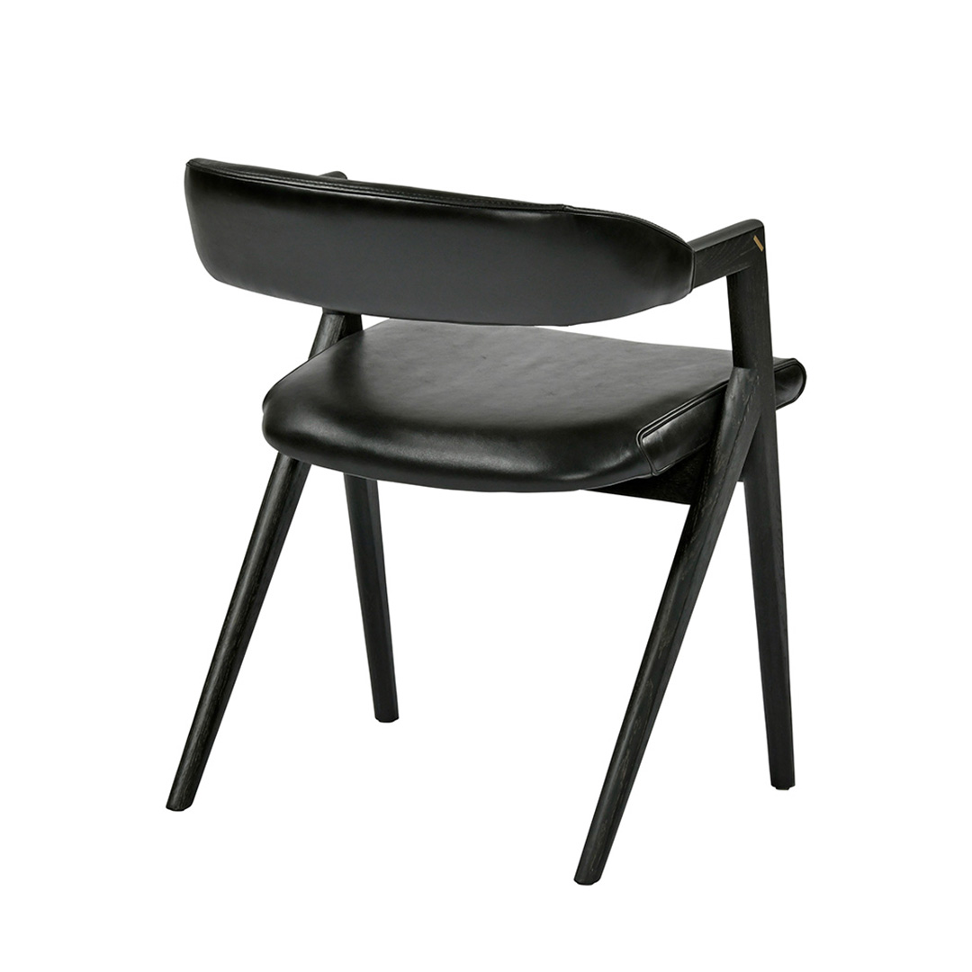 LANNA CHAIR (脚カラー:エボナイズドオーク) エボナイズドオーク / グレーファブリック