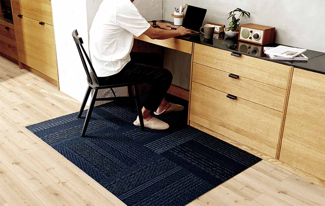 カラー：ブルー(B)