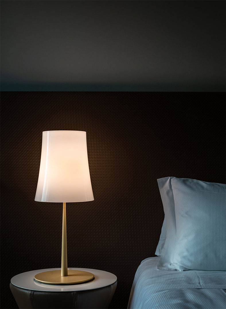 FOSCARINI / Birdie Easy table piccola sand yellow