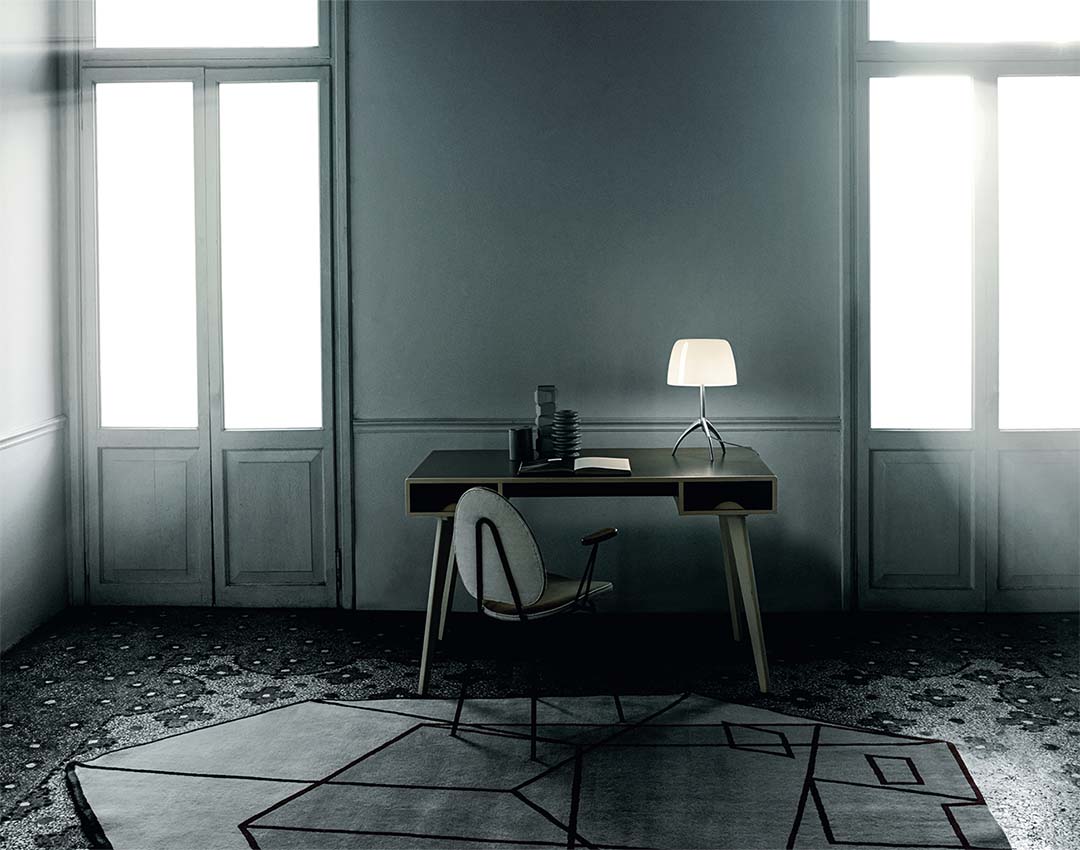 FOSCARINI / Lumiere grande（脚カラー：アルミニウム） white