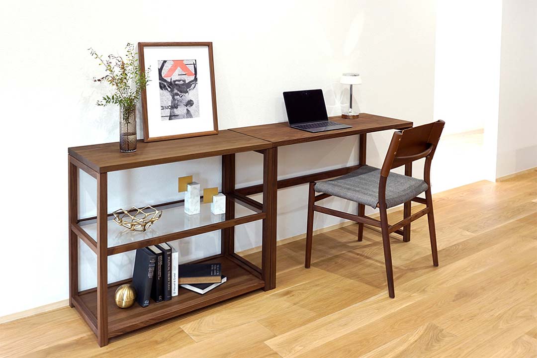 YU UC4 ダイニングチェア（脚カラー：ウォールナット） RANK3 SUBLIM50（ライトグレー)