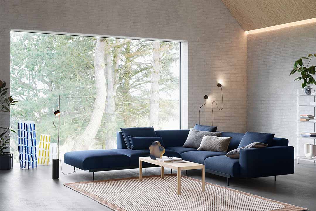 POST FLOOR LAMP ブラック