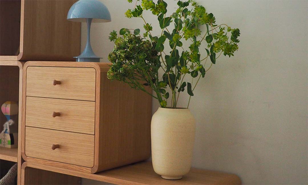 Hand turnd vase No.59/Classic Vanilla