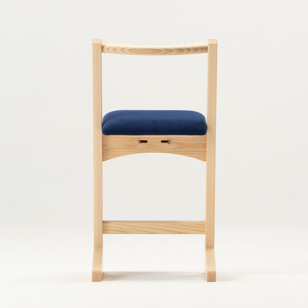 PARROT CHAIR(脚カラー:オーク) ウルトラスエードNV