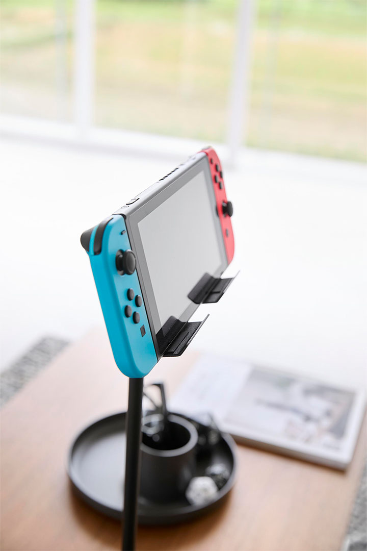 高さと角度が調節できるタブレットスタンド スマート ブラック