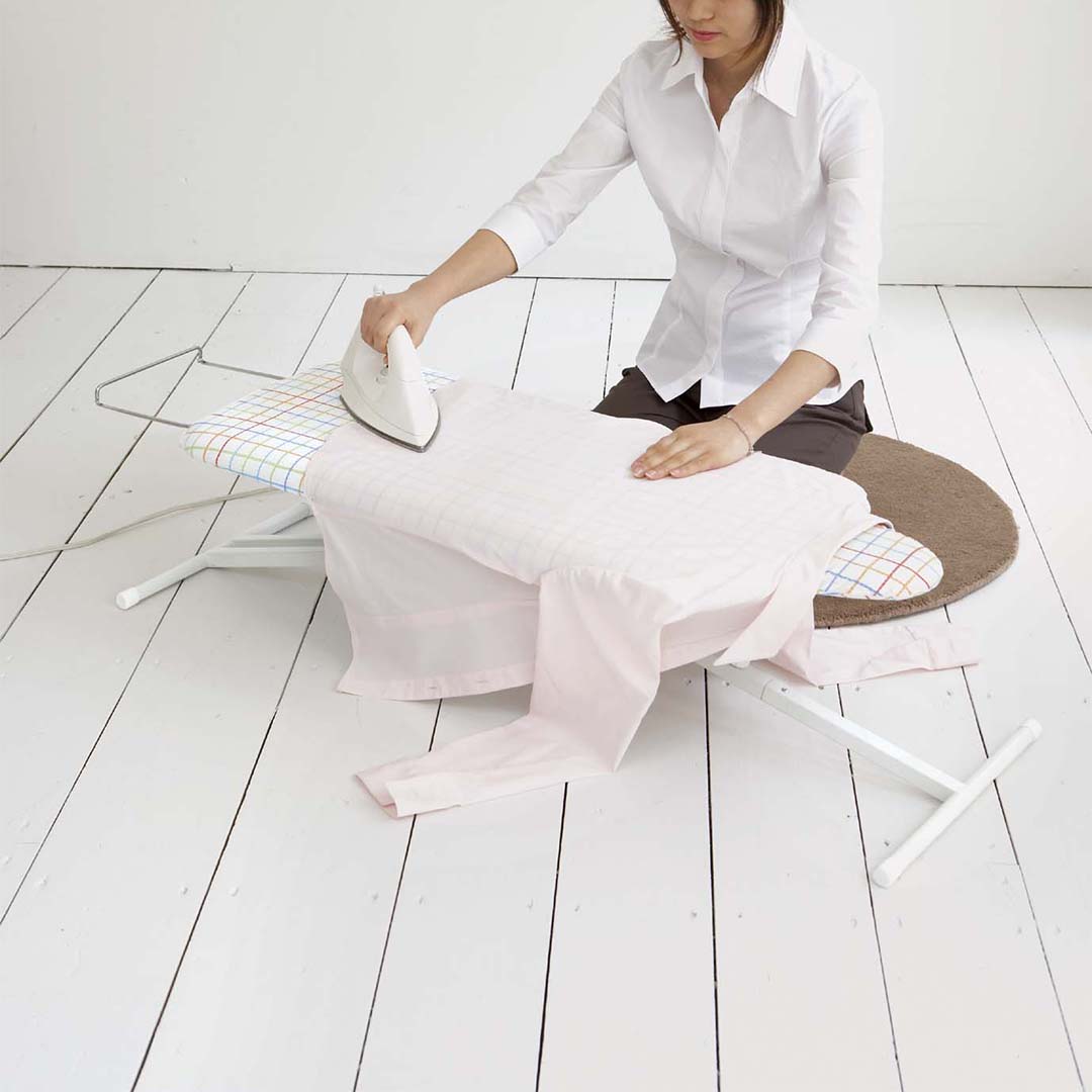 スタンド式人体型アイロン台 プレミアム レインボー