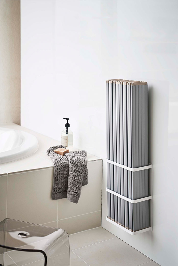 マグネットバスルーム折り畳み風呂蓋ホルダー ミスト ホワイト