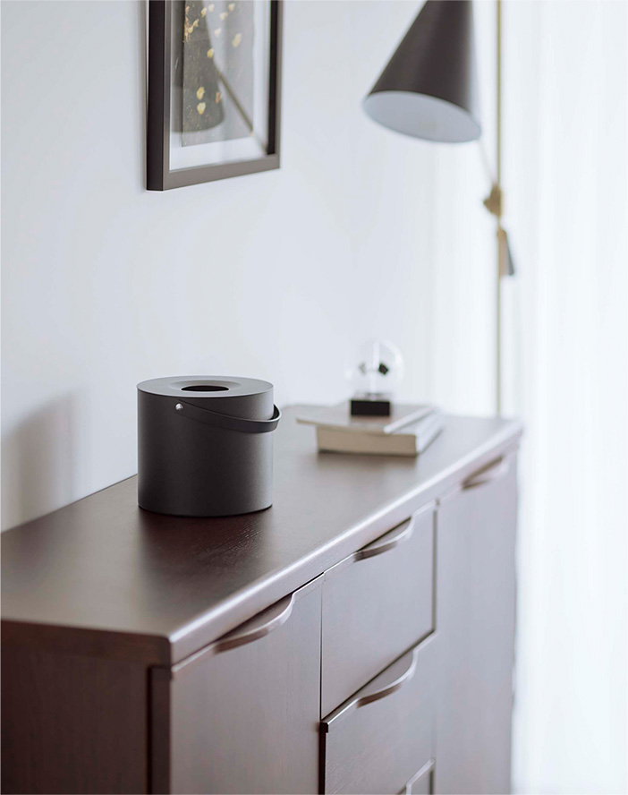 そのまま入れられる蚊取り線香収納ポット タワー 丸型 ブラック