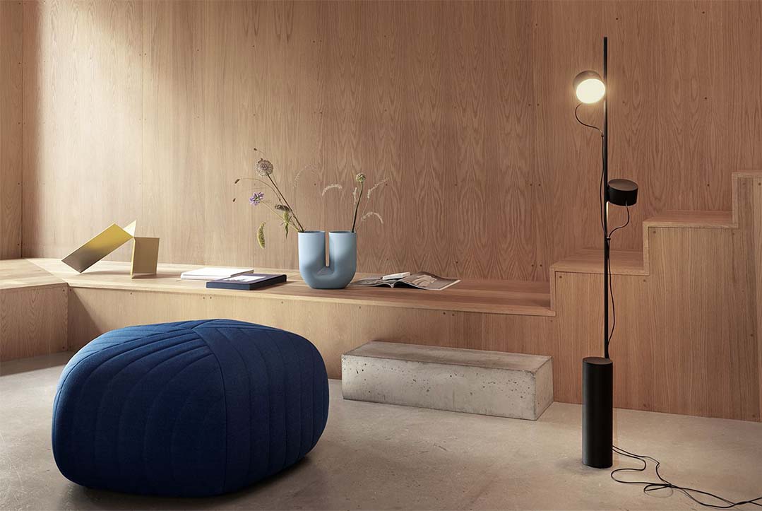 野村不動産インテリアセレクション | POST FLOOR LAMP(ブラック