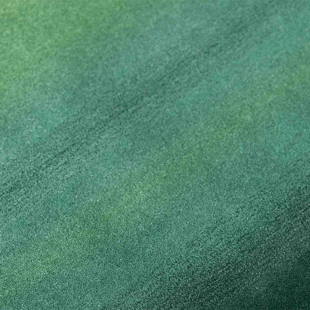 ダークグリーン