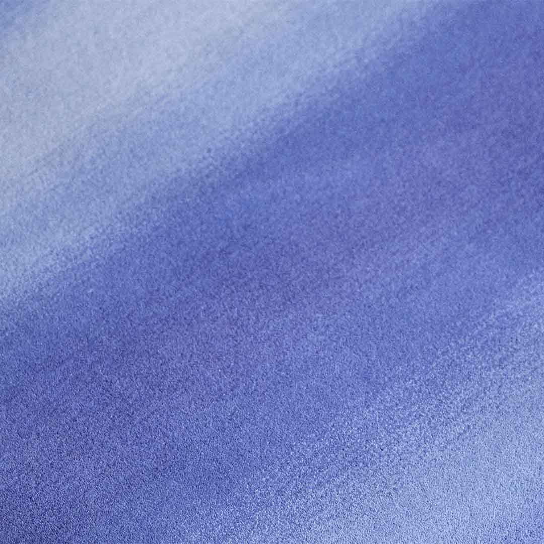 ディープバイオレット