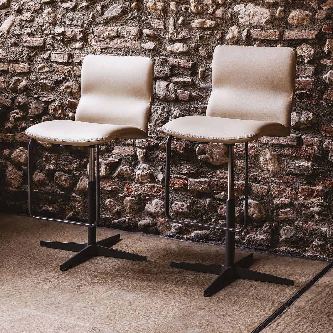 Victor-X（脚カラー：ブラック） 951-Castoro