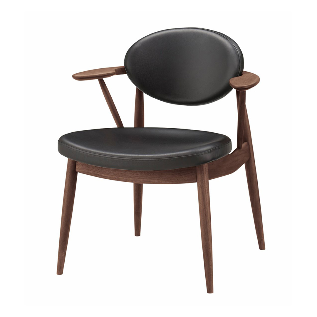 ボスダイニングチェア（脚カラー：ウォールナットWP） レザーZ013 ブラック