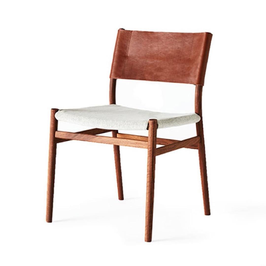 YU UC4 ダイニングチェア（脚カラー：ウォールナット） RANK3 SUBLIM50（ライトグレー)