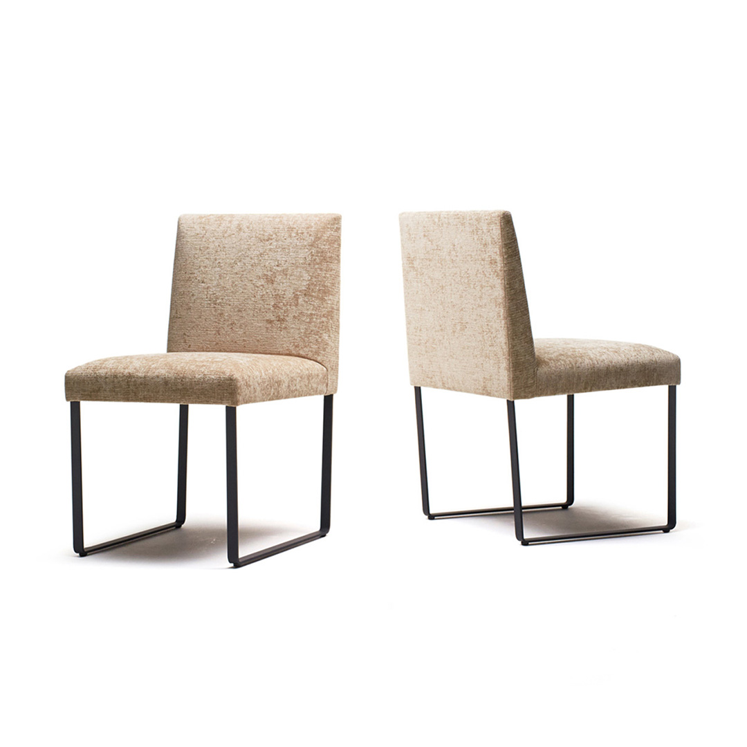 101 サイドチェア（脚カラー：ブラック）