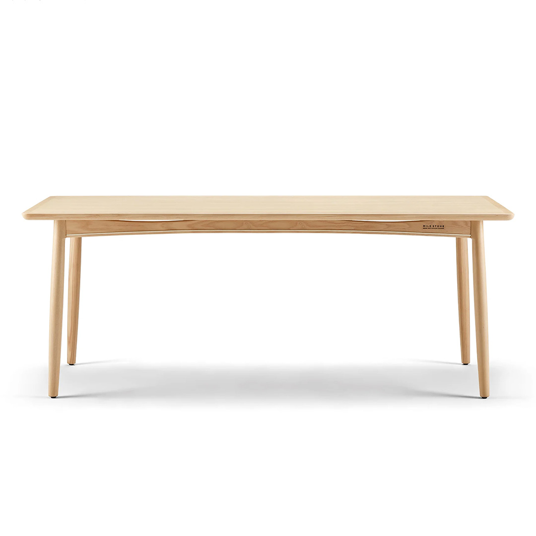 DINING TABLE 180