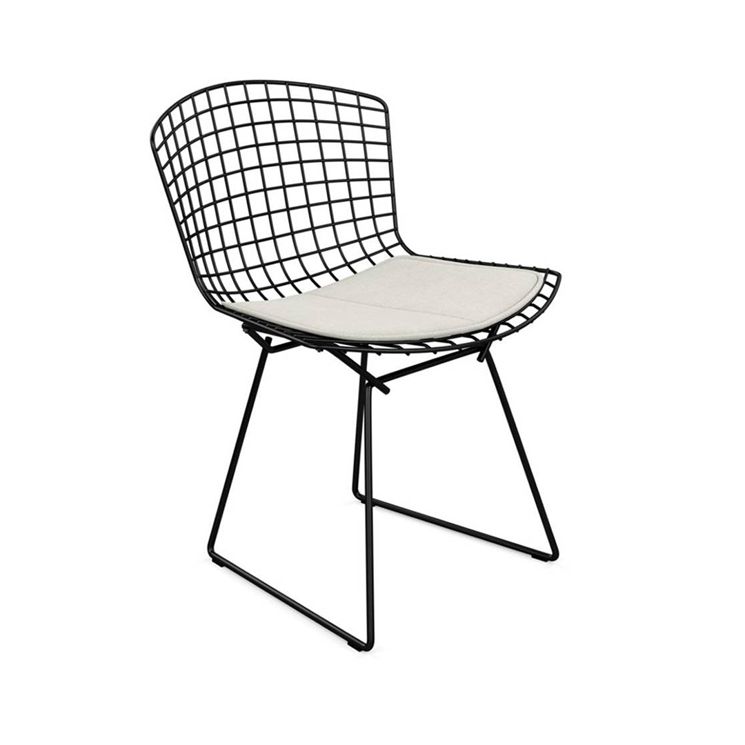 SIDE CHAIR（脚カラｰ：ブラック）