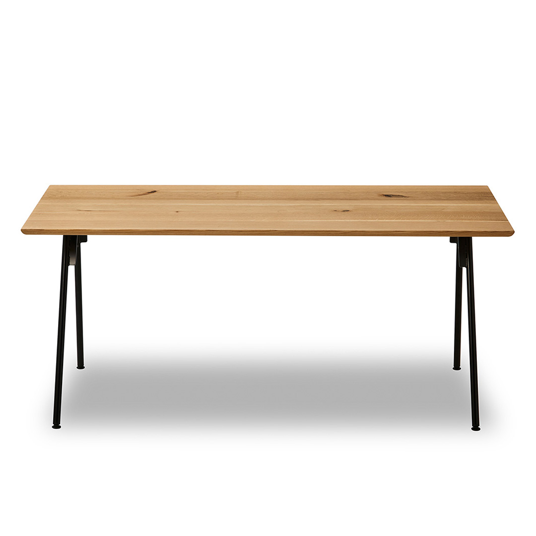 180DT ボートⅢ 船底面（スチール脚C）