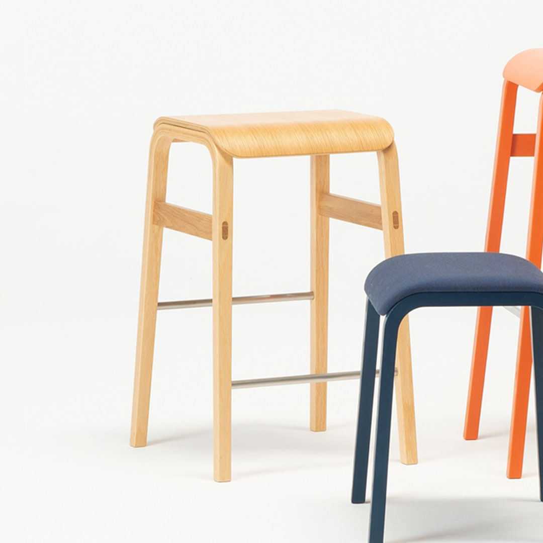 TAPERED STOOL M　木座（脚カラー：ナチュラル）